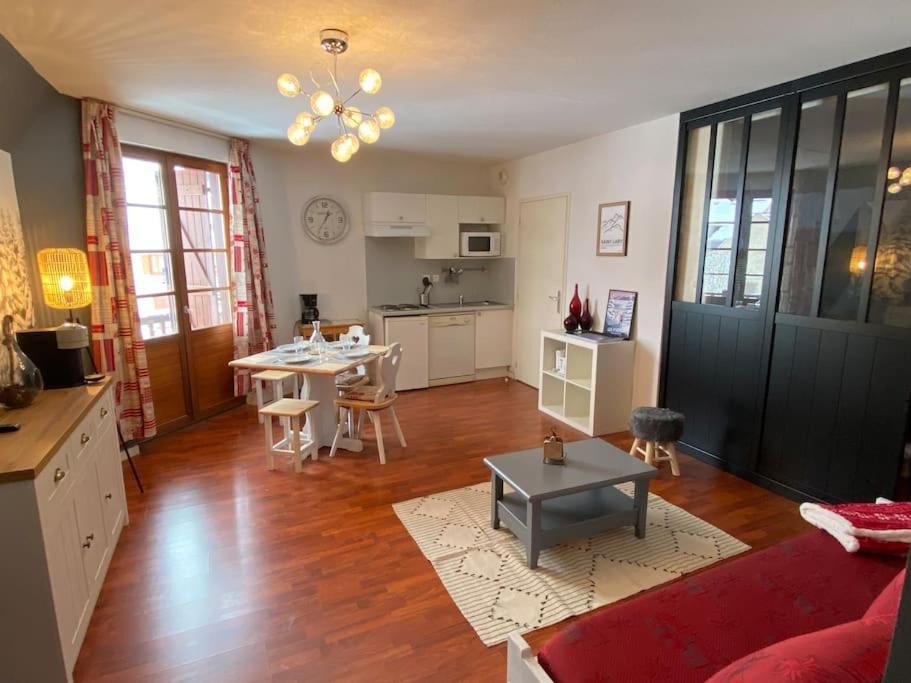Vignec/Saint-Lary - T2 Cosy Avec Balcon & Piscine Appartement Buitenkant foto