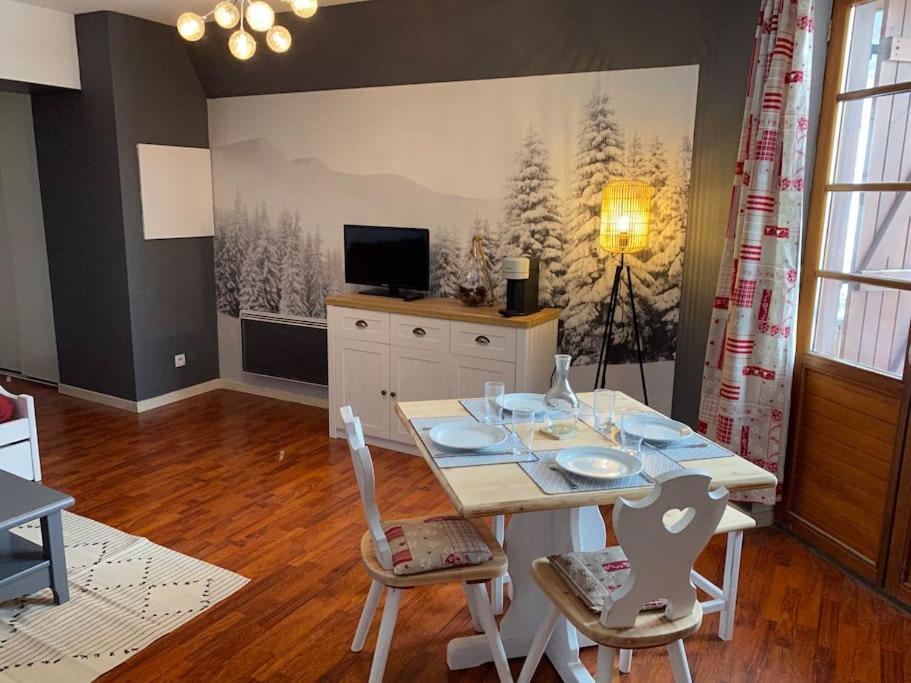 Vignec/Saint-Lary - T2 Cosy Avec Balcon & Piscine Appartement Buitenkant foto